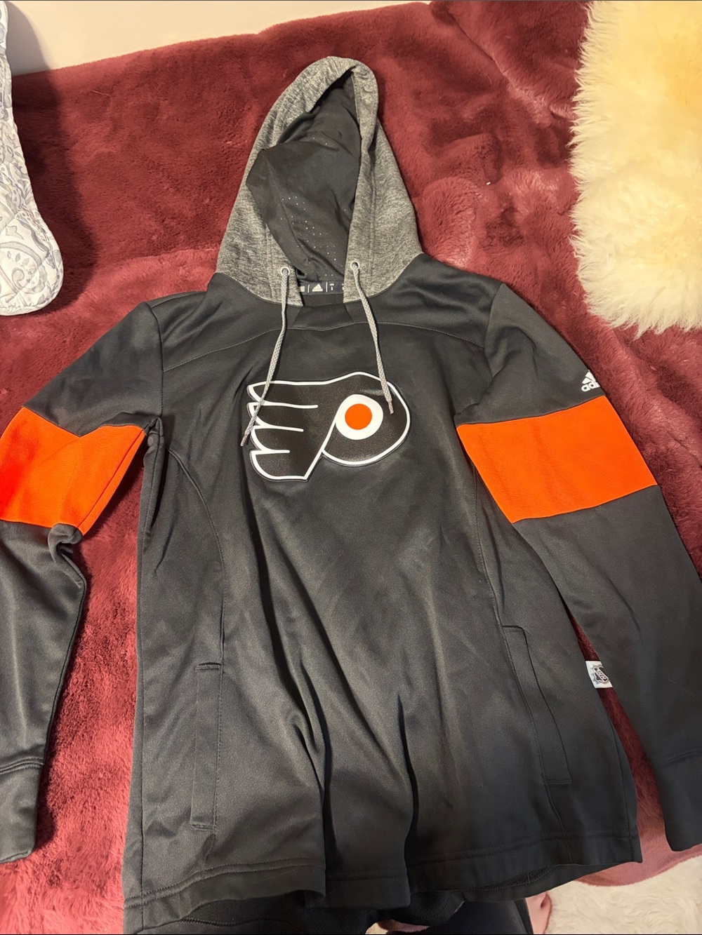 Philly Flyers sweatshirt